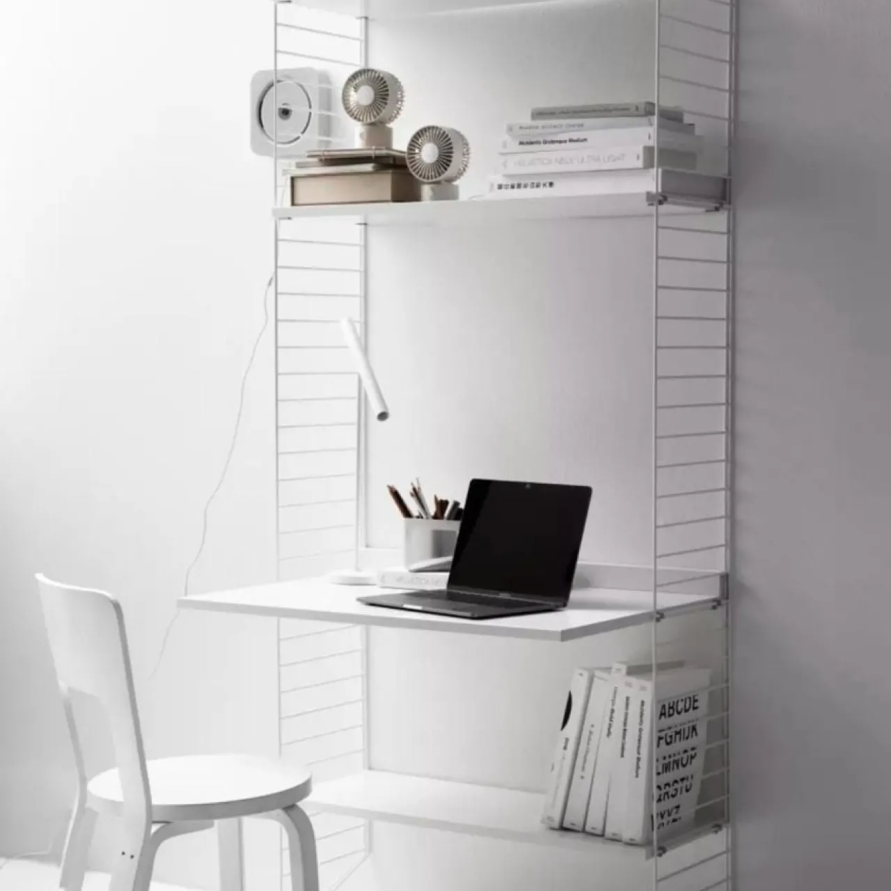 Hot Arbetsskiva 78x58 trä String Skåp & Fällbord