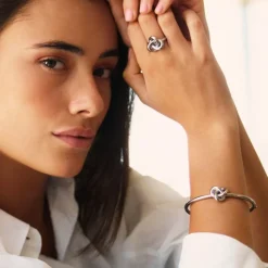 Outlet Armband Infinity Knot Stål Armband Silver