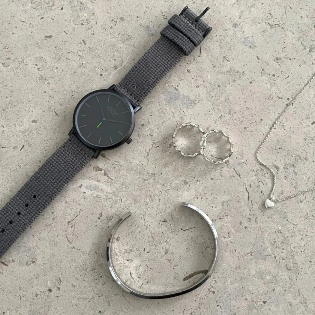 Discount Armbandsur Rece 38 mm Grå Klockor