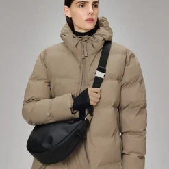 Best Axelväska Valera Small Black Axelväskor