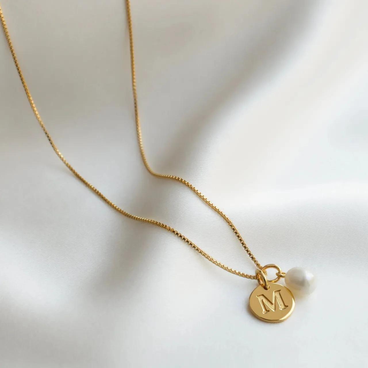 Discount Berlock beloved Pearl Guld Berlocker|Smycken Dam