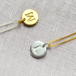 New Berlock Mini Letter Guld B Berlocker