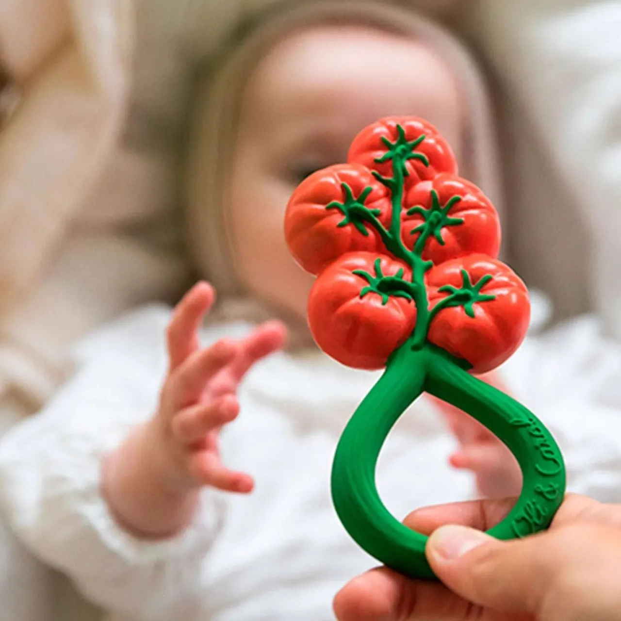 Bitleksak / Skallra Tomat Rattle Barn Leksaker