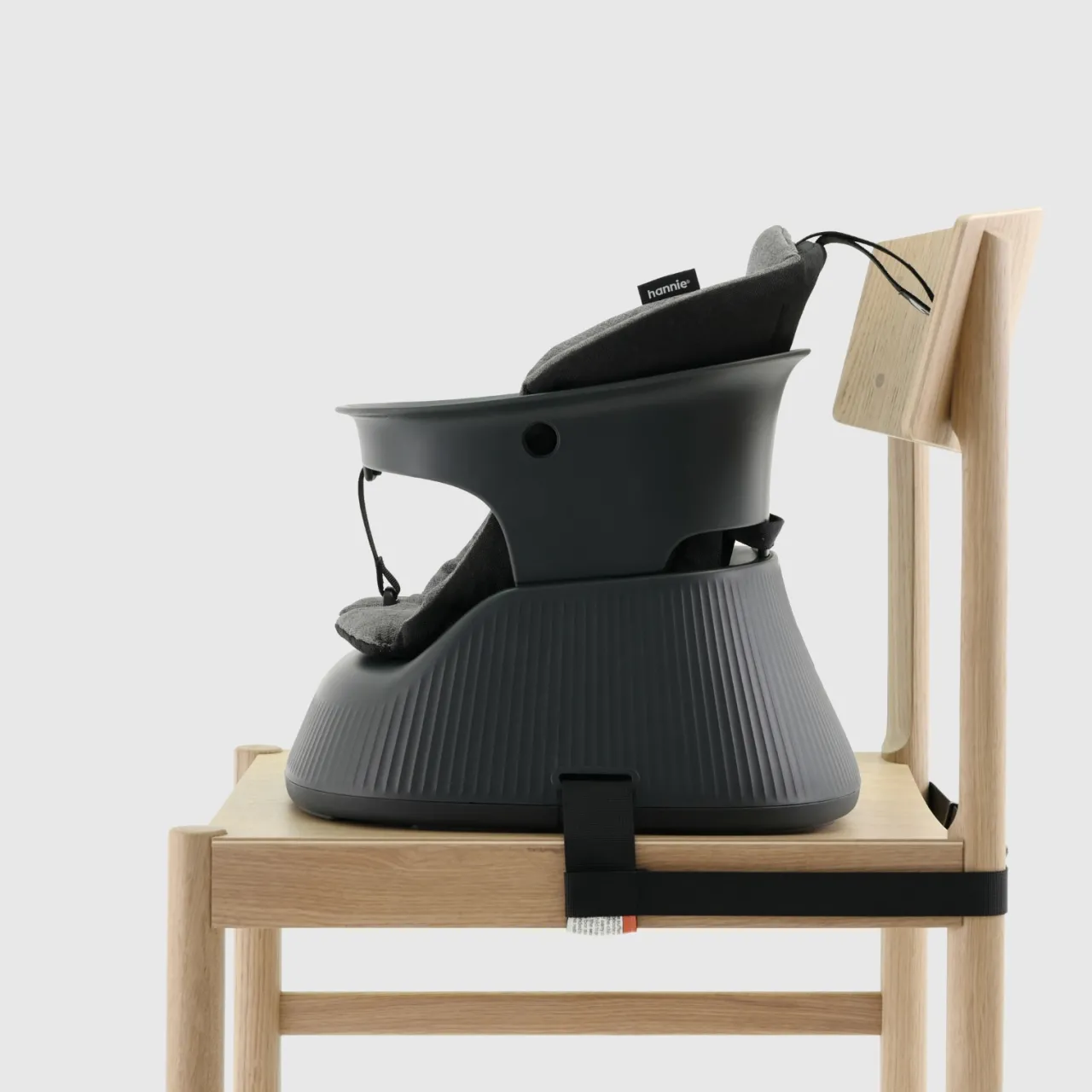 New Bärbar barnstol Charcoal Black Barn Barnrum|Barn I Köket