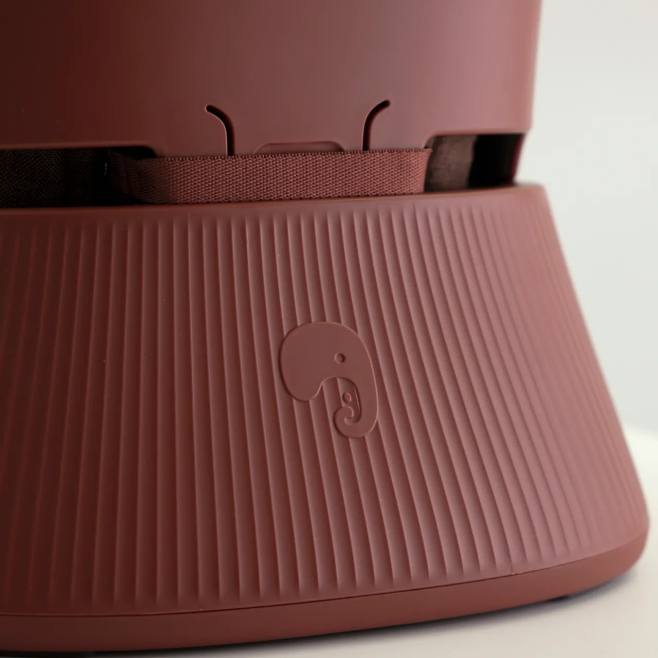 Best Bärbar barnstol Mahogany Red Barn Barnrum|Barn I Köket