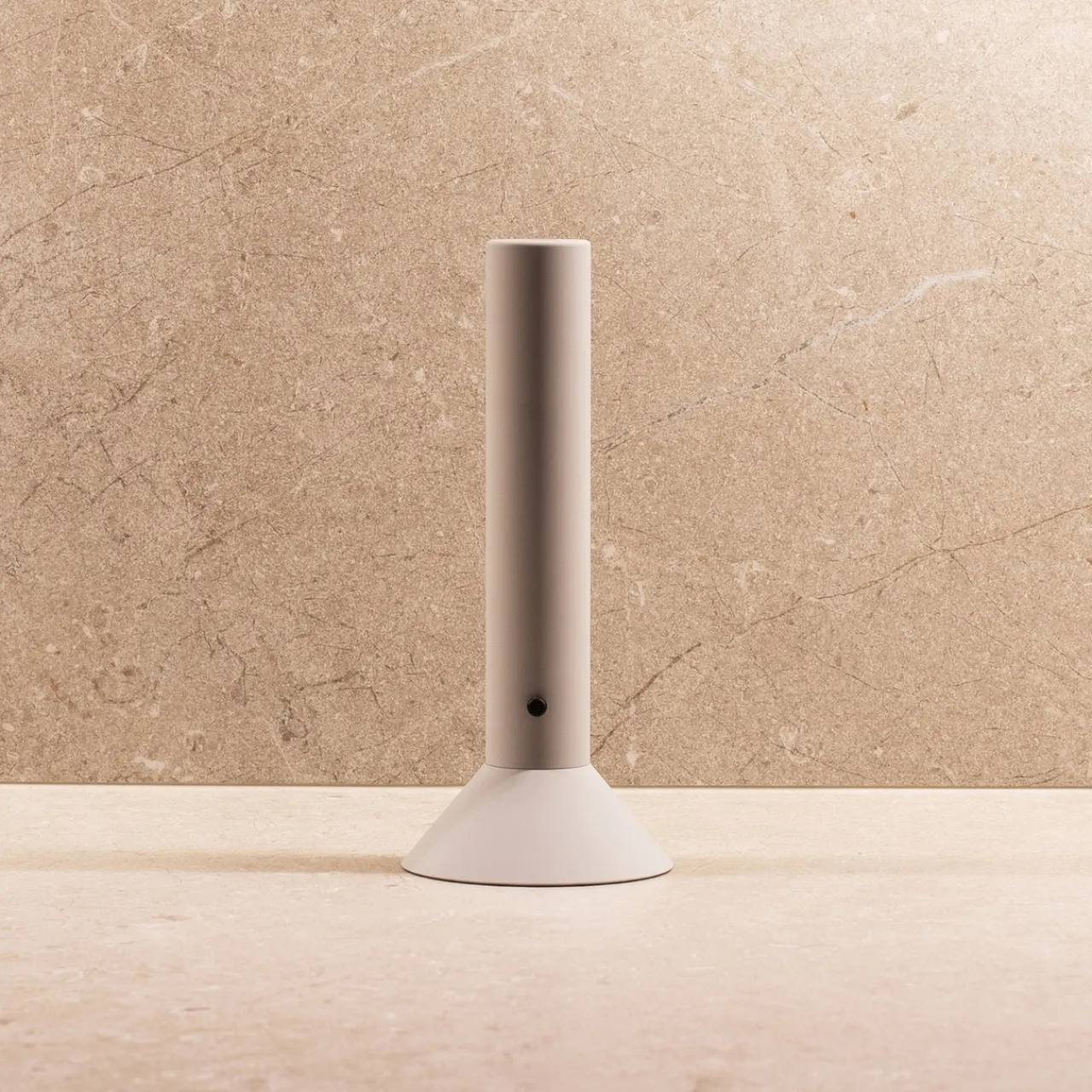 Sale Ficklampa Dawn Patrol Ljusgrå Bordslampor|Uppladdningsbara Lampor