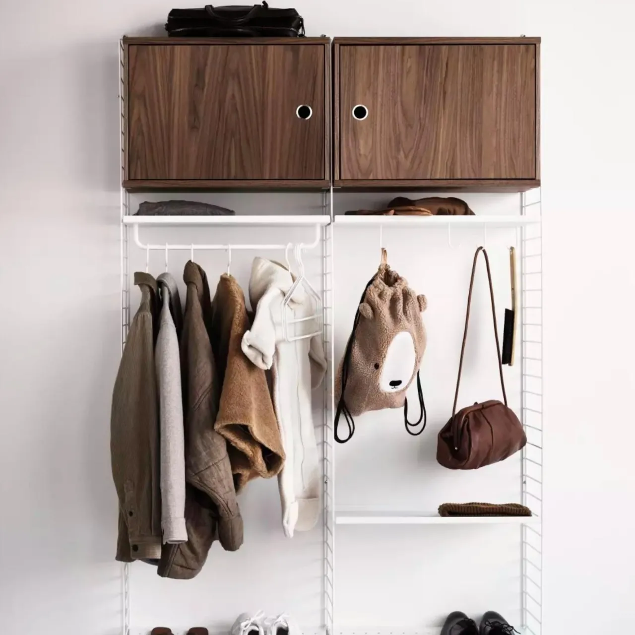 Clearance Golvgavel 200x30 2-p vit String Gavlar