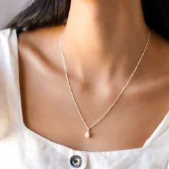 Outlet Halsband Treasure Single Pearl Silver Halsband Silver