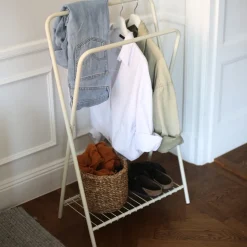 Outlet Klädställning Repo Beige Hallförvaring