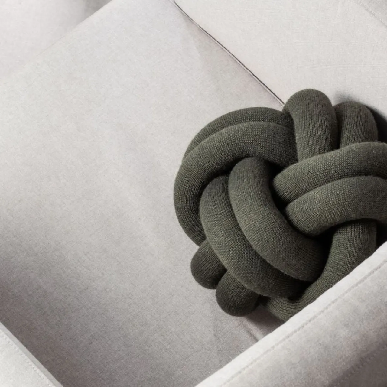 Kudde Knot forest green Prydnadskuddar & Kuddfodral