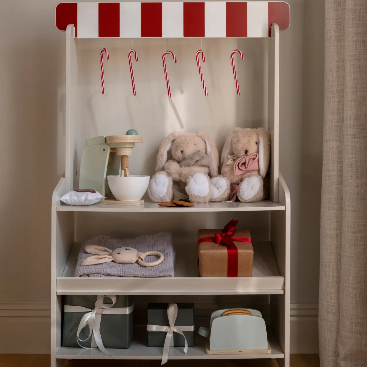 Online Marknadsstånd Annika Vit Barn Leksaker|Barnrum