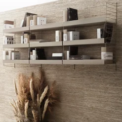 Outlet Metallhyllplan Hög 78x20 beige String Hyllplan