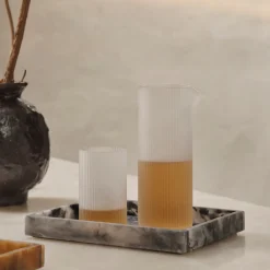 Outlet Mjölkkaraff Ripple Frostad Köksinredning|Vattenkaraffer & Kannor