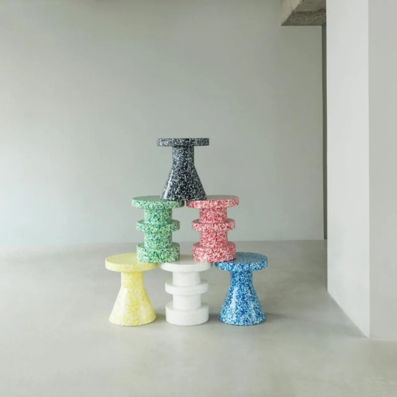 Outlet Pall / Sidebord Bit Cone Pallar|Sommarfavoriter