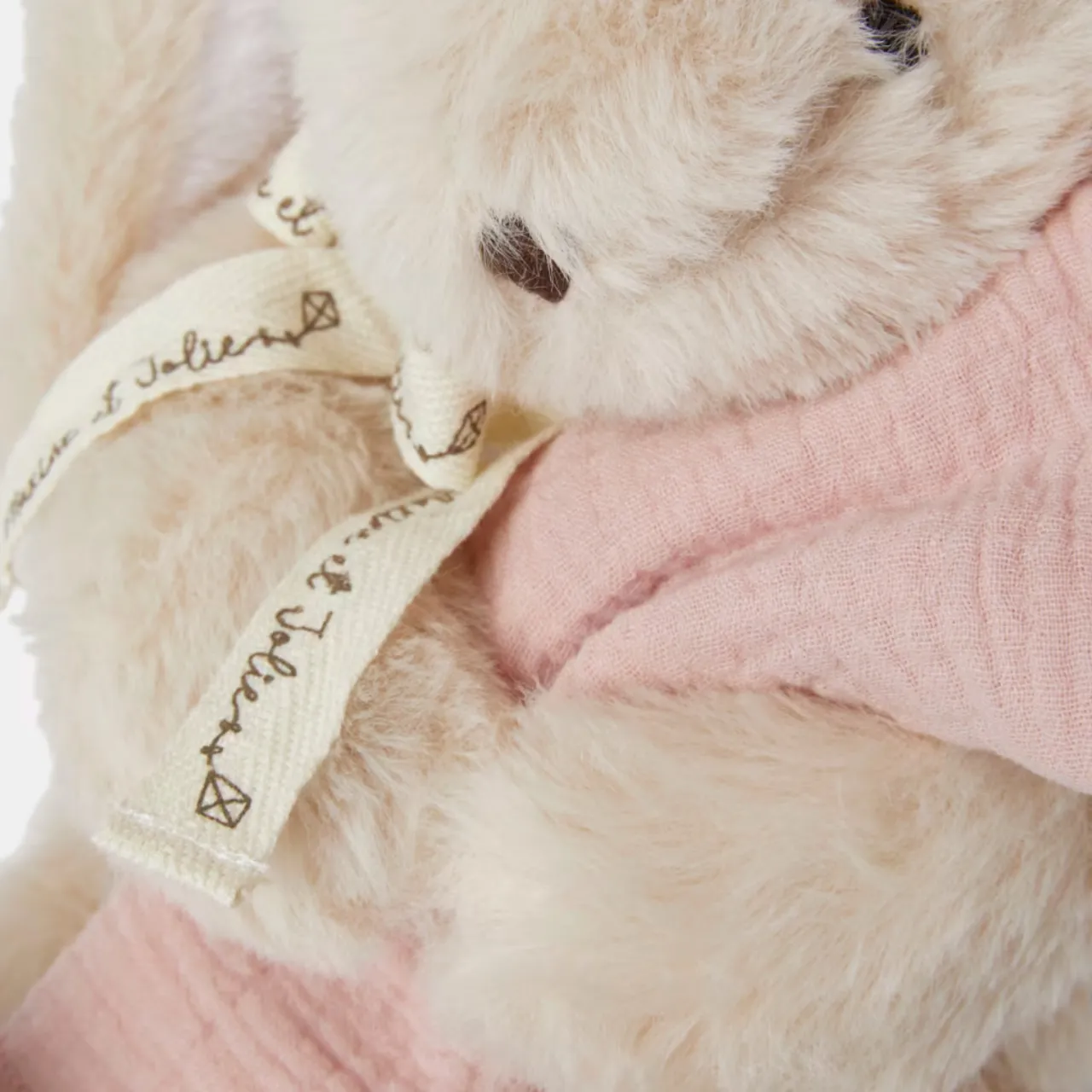 Hot Presentbox Camille kanin + filt Rosa Barn Leksaker