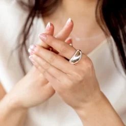 Clearance Ring Bolded Big Silver Halsband Silver