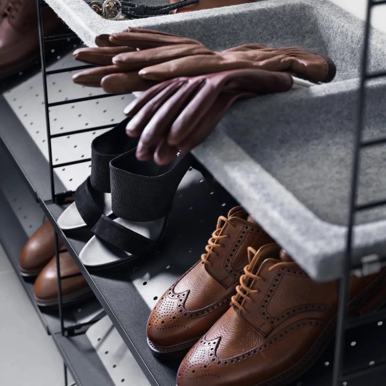 Discount Skohylla 78x30 svart String Tillbehör