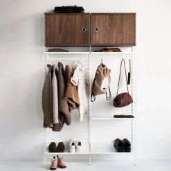 Skåp med dörr 58x30x42cm Valnöt Sängbord|String Skåp & Fällbord