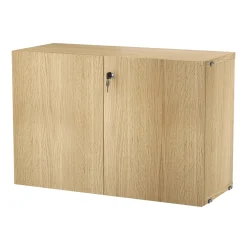 Skåp med lås 78x32,2x52 Ek String Skåp & Fällbord