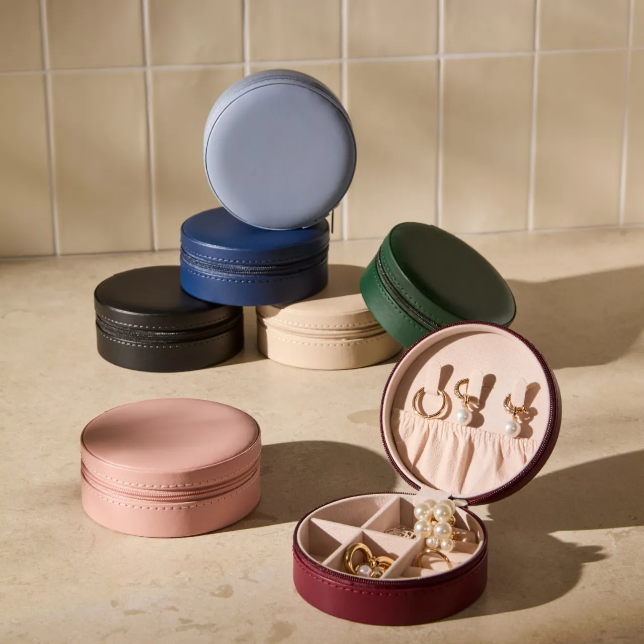 Clearance Smyckesskrin Jackie rund beige Smyckesskrin|Småförvaring