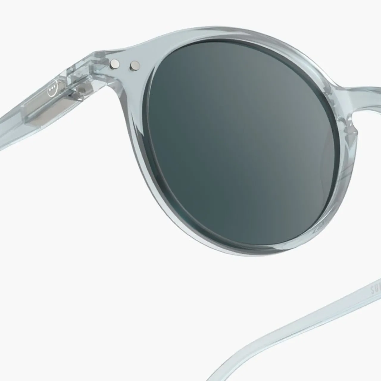 New Solglas # D Frozen Blue Solglasögon