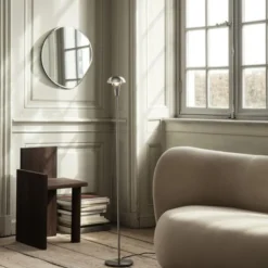 Spegel Pond Small Mässing Speglar