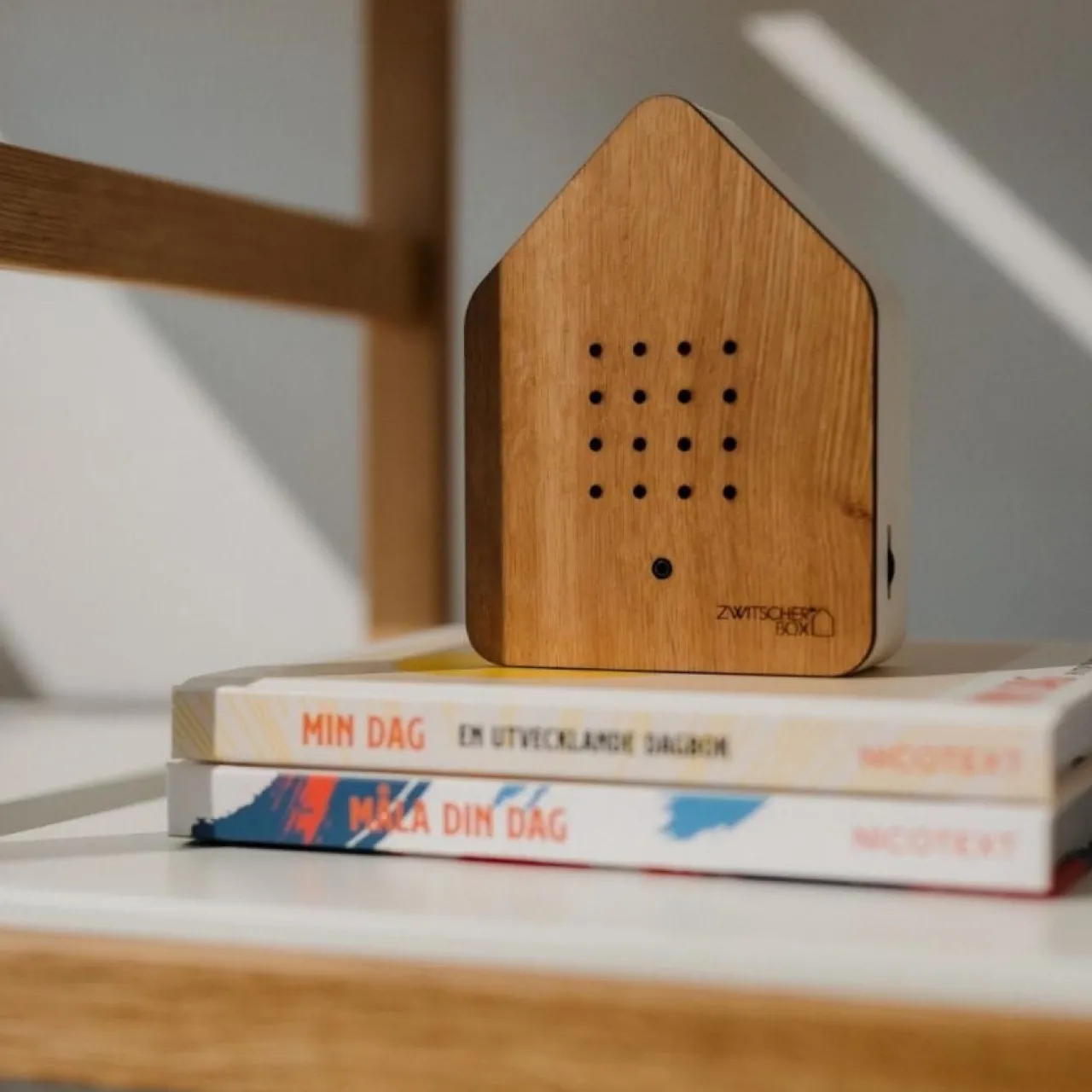 Best Speldosa Fågelholk Kvitter Ek Träfigurer|Sommarfavoriter