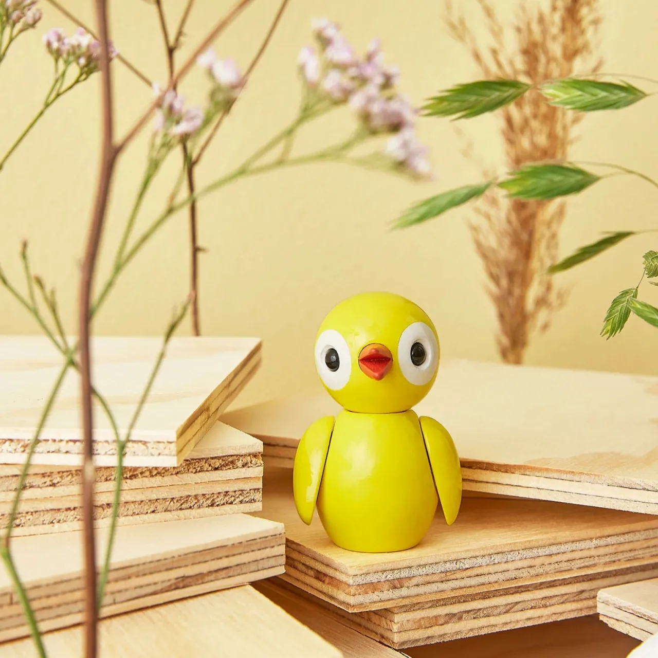 Spring birds 6,5 cm Youthful Yellow Barn Barnrum|Träfigurer
