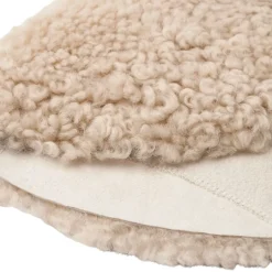 Clearance Stolsdyna Fårö fårskinn 34 cm beige Stolsdynor