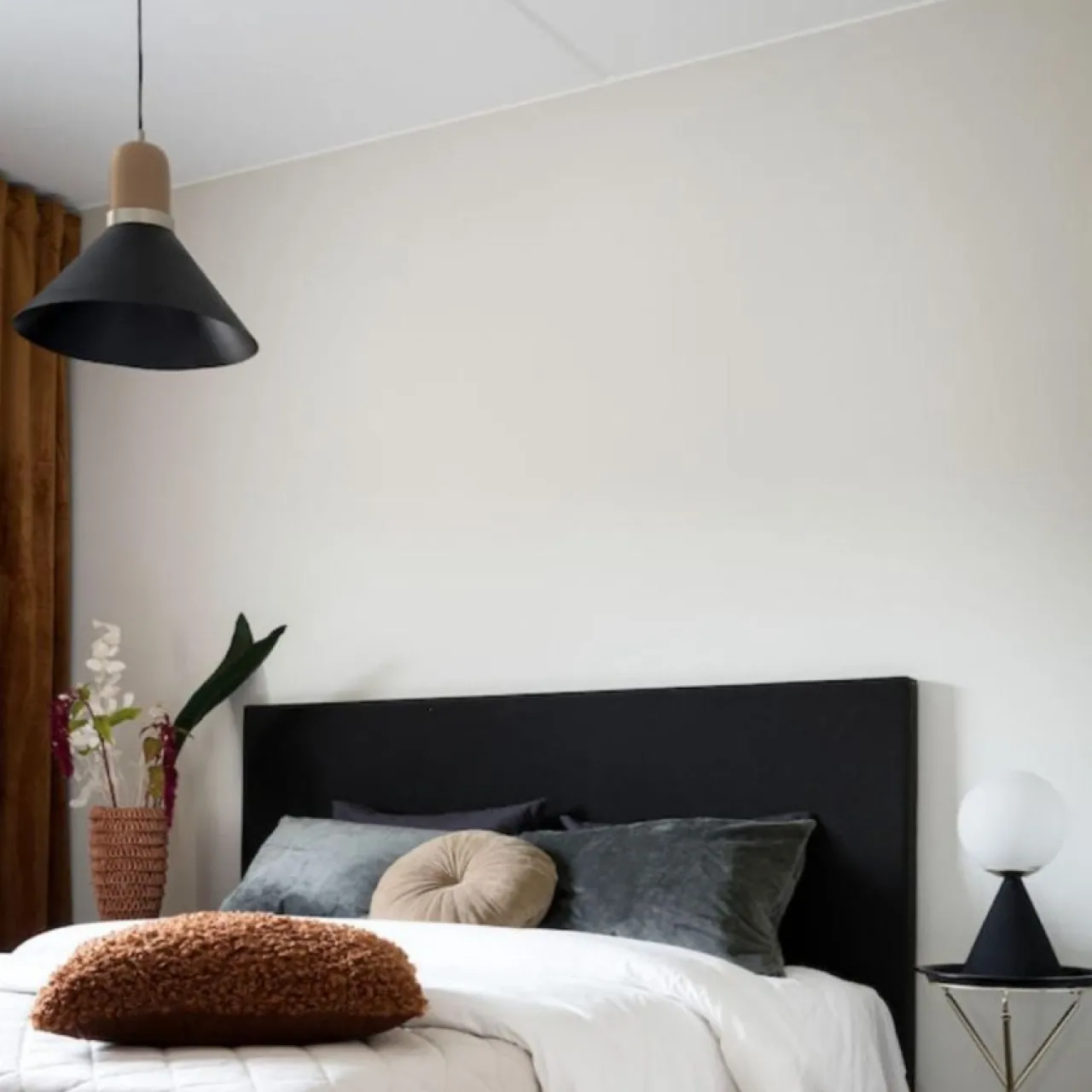 Outlet Taklampa Yumi L svart/beige Lampor|Taklampor