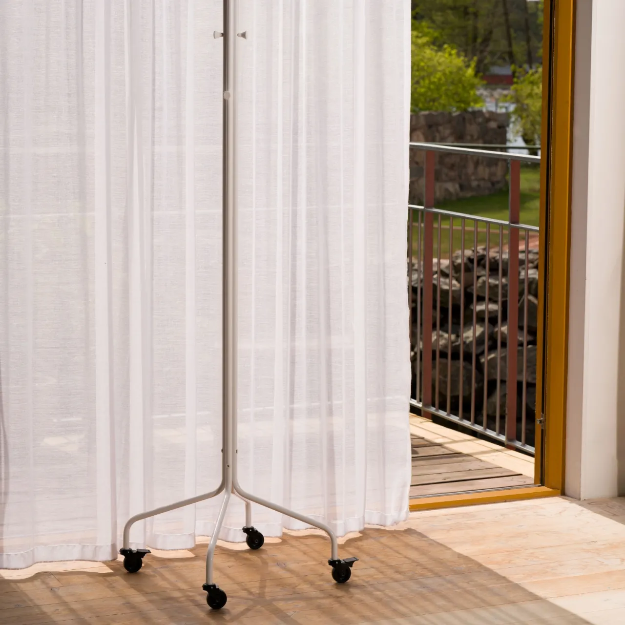 Hot Tamburmajor Classic hjulset svart Hallförvaring