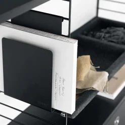 Outlet Tidskriftssamlare svart String Tillbehör