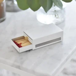 Sale Tändsticksfodral Three Star Vit Tändstickor|Brandsläckare & Brandfiltar