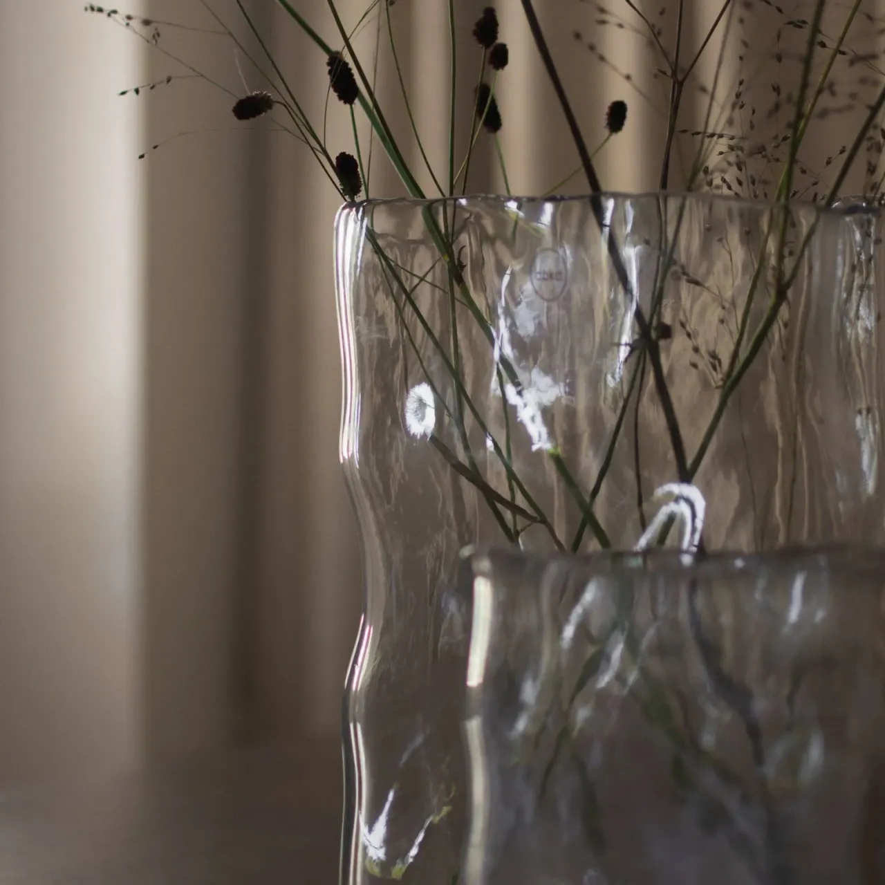 Sale Vas Meadow large klar Vaser