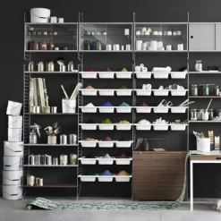 Outlet Vitrinskåp 78x30x42 målad String Skåp & Fällbord|Hyllsystem